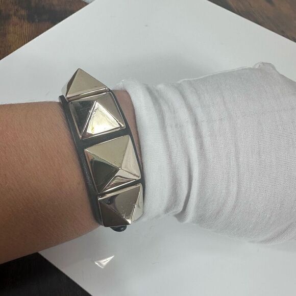 Valentino Garavani Rockstud Leather Bracelet Black Silver Large - Picture 11 of 12